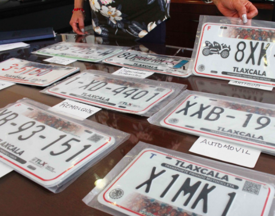 Asegura Secte abasto de placas en Tlaxcala